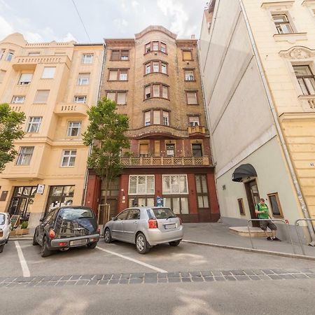 Saffron Apartment Boedapest Buitenkant foto