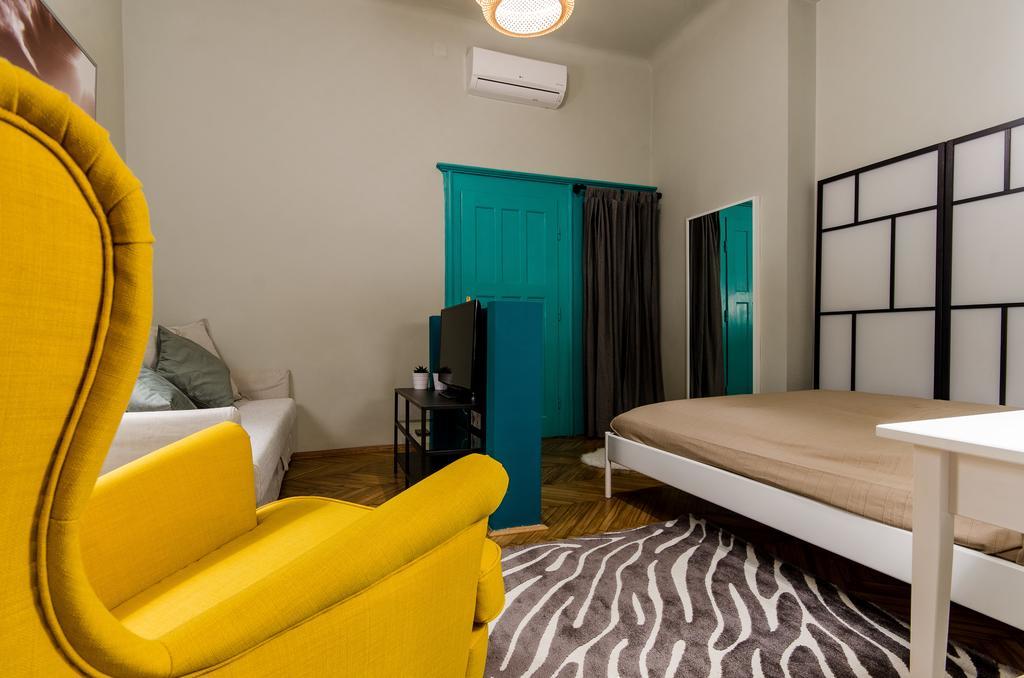 Saffron Apartment Boedapest Buitenkant foto